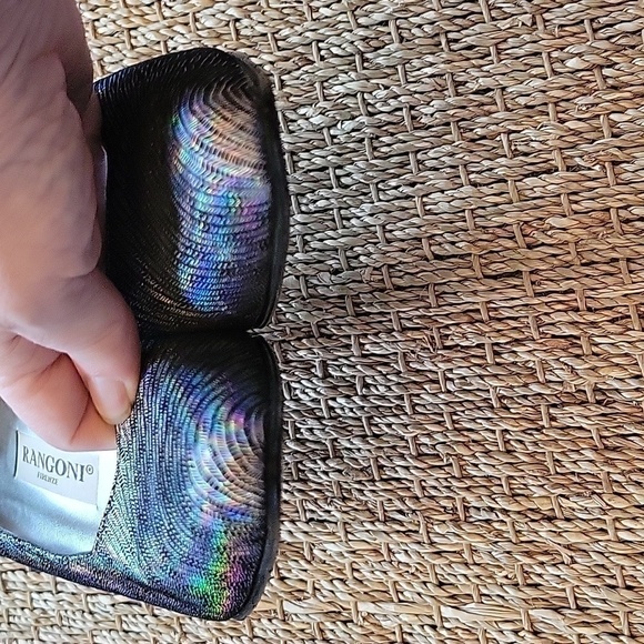 RANGONI FIRENZE rainbow metalic all leather heel.  Pointed toe.  Size is 9. - Picture 4 of 12